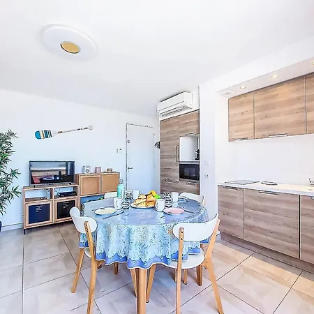 La Sirene-5 By Interhome *